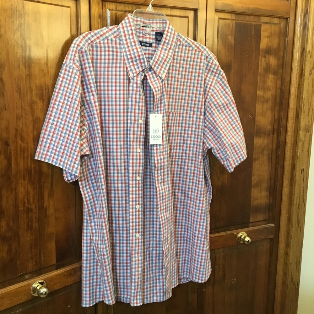 Man’s button down shirt NWT